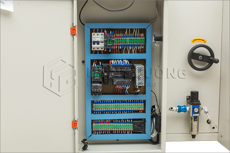 May-cap-dan-day-thung-carton-tu-dong-dkx-4540 (13)