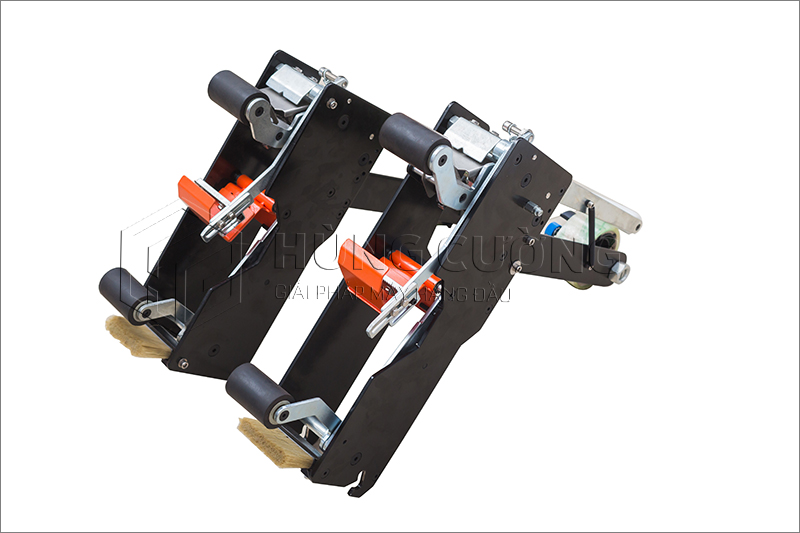 May-dan-bang-dinh-thung-carton-fxa-6050s (2)