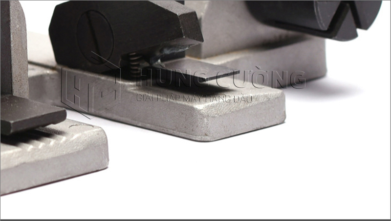 Dung-cu-dai-day-nhua-thu-cong (4)