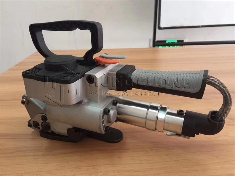 May-dai-day-nhua-cam-tay-dung-khi-b19-25 (13)