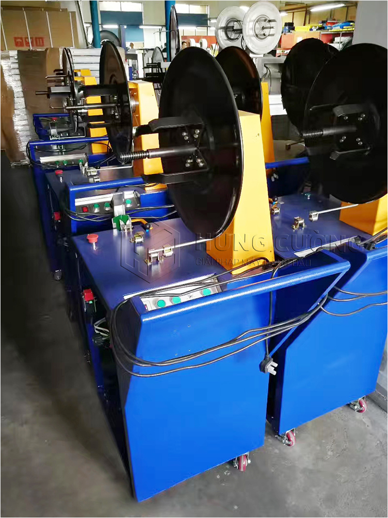 May-dai-pallet-tu-dong (4)