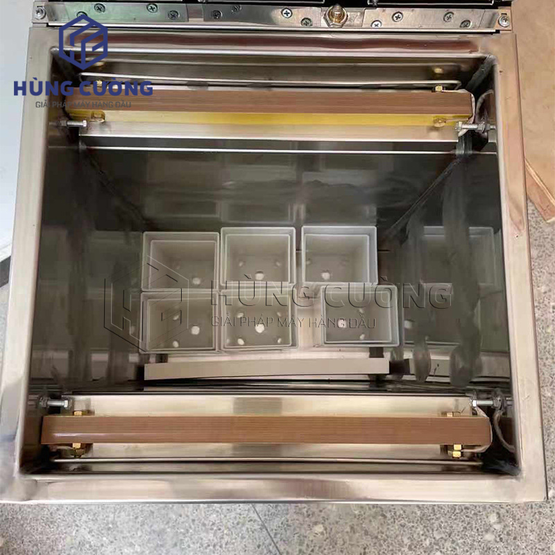 May-dong-goi-hut-chan-khong-ld-620