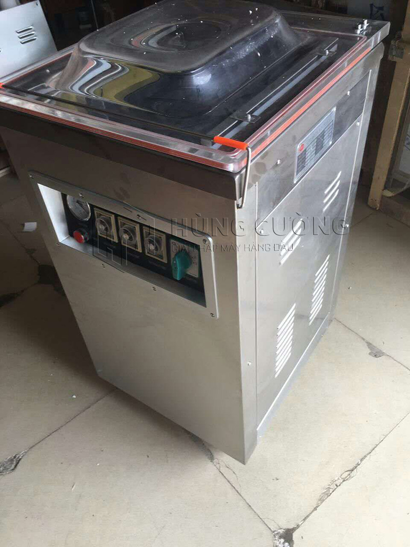 May-dong-goi-hut-chan-khong-gia-tot-dzq-400 (2)