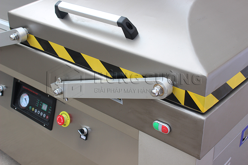 May-dong-goi-hut-chan-khong-dz-600-2sb (1)