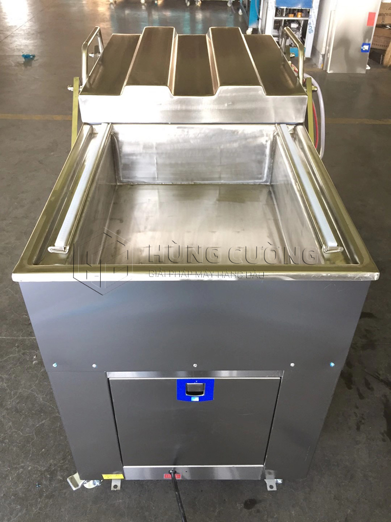 May-dong-goi-hut-chan-khong-dz-600-2-sc (13)