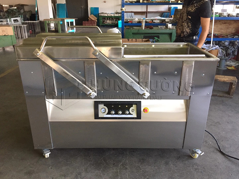 May-dong-goi-hut-chan-khong-dz-600-2-sc (14)