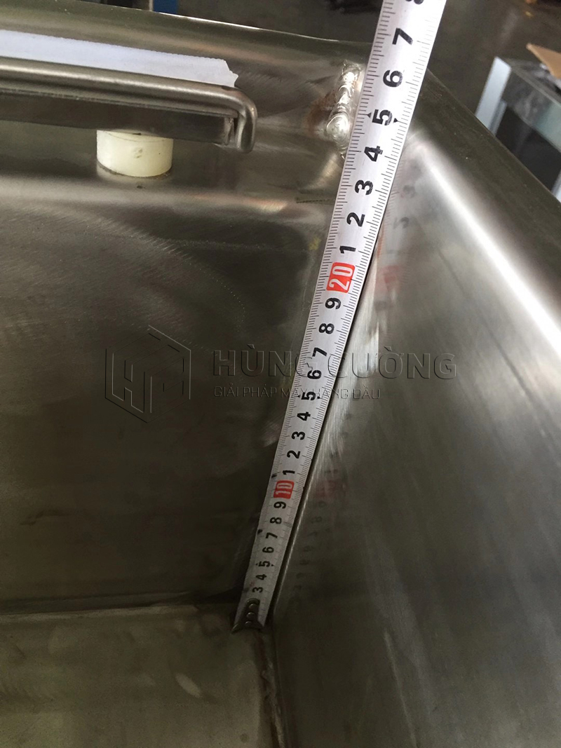 May-dong-goi-hut-chan-khong-dz-700-2sc (5)