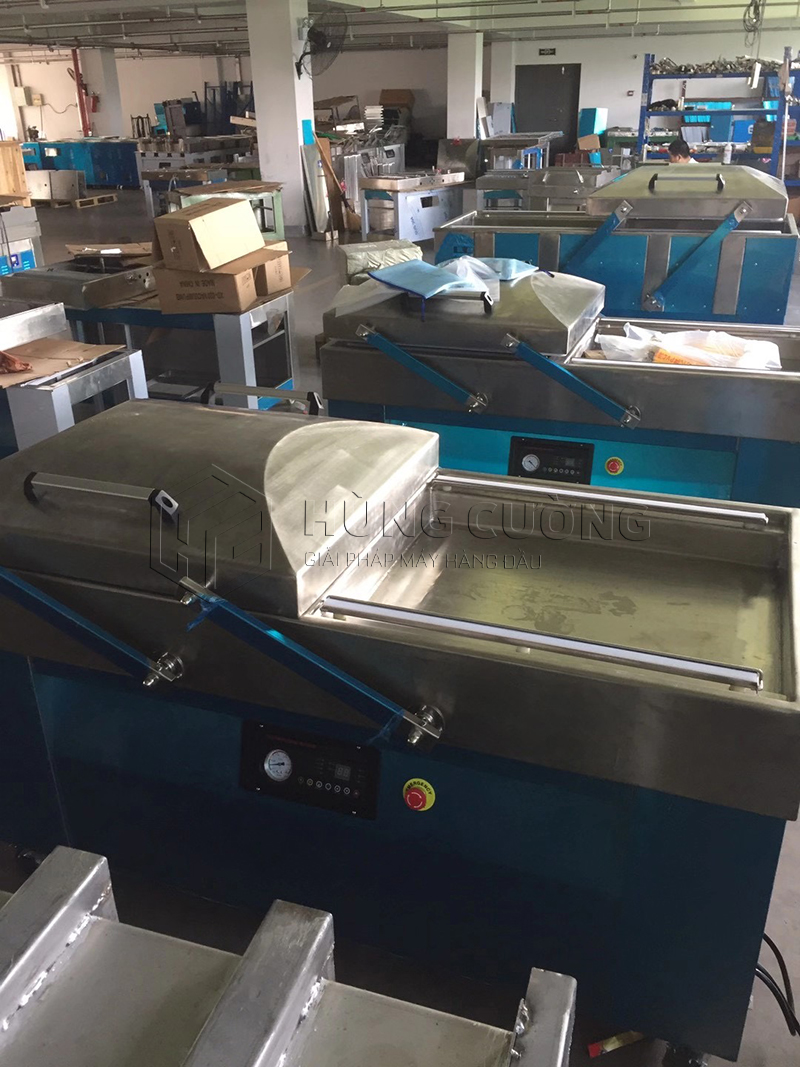 May-dong-goi-hut-chan-khong-dz-700-2sc (8)