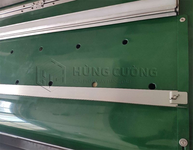 May-dong-goi-hut-chan-khong-lien-tuc-dz-1000 (10)