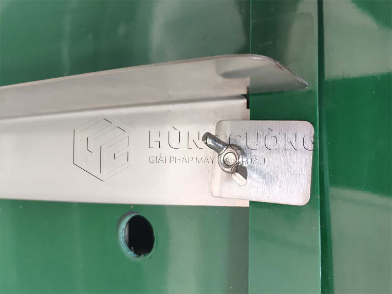 May-dong-goi-hut-chan-khong-lien-tuc-dz-1000 (16)