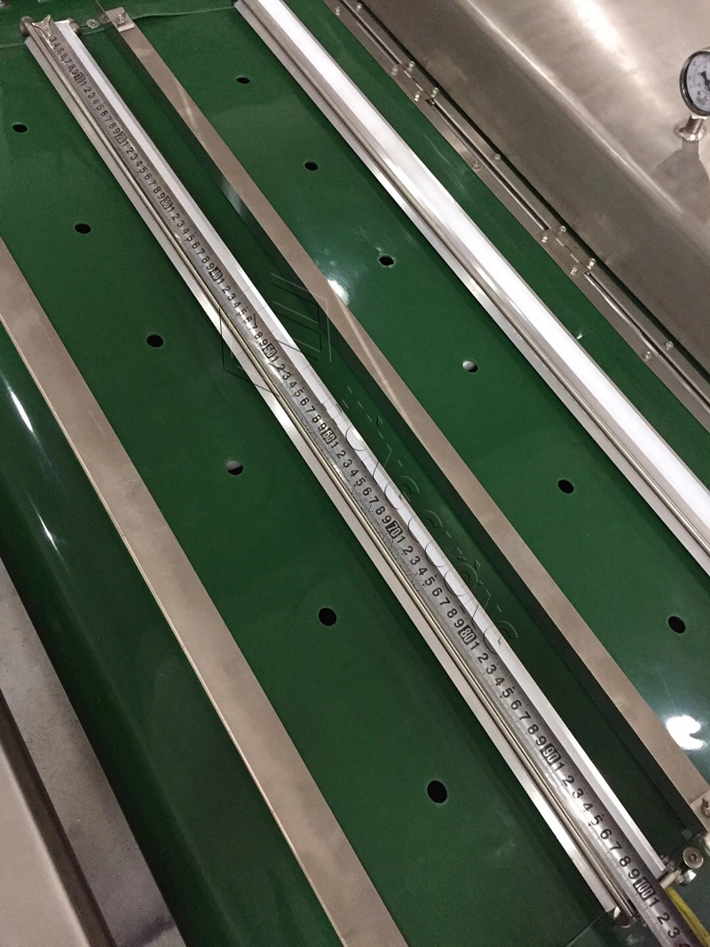 May-dong-goi-hut-chan-khong-lien-tuc-dz-1000 (27)