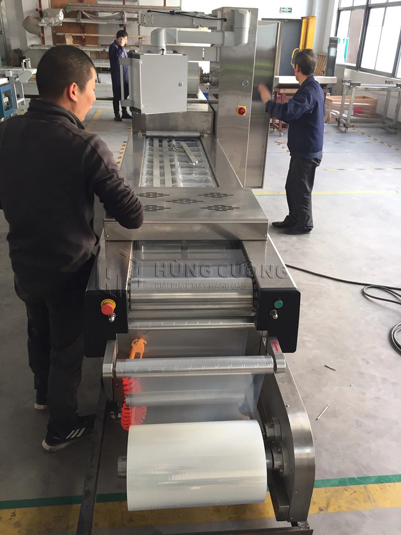 May-dong-goi-hut-chan-khong-nhiet-dinh-hinh-dzl-420t (5)