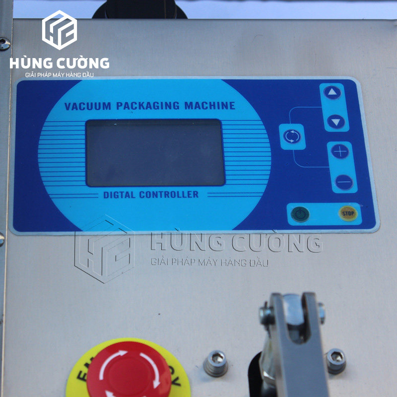 May-dong-goi-hut-chan-khong-bom-khi-de-ban-dzq-450-eo (1)