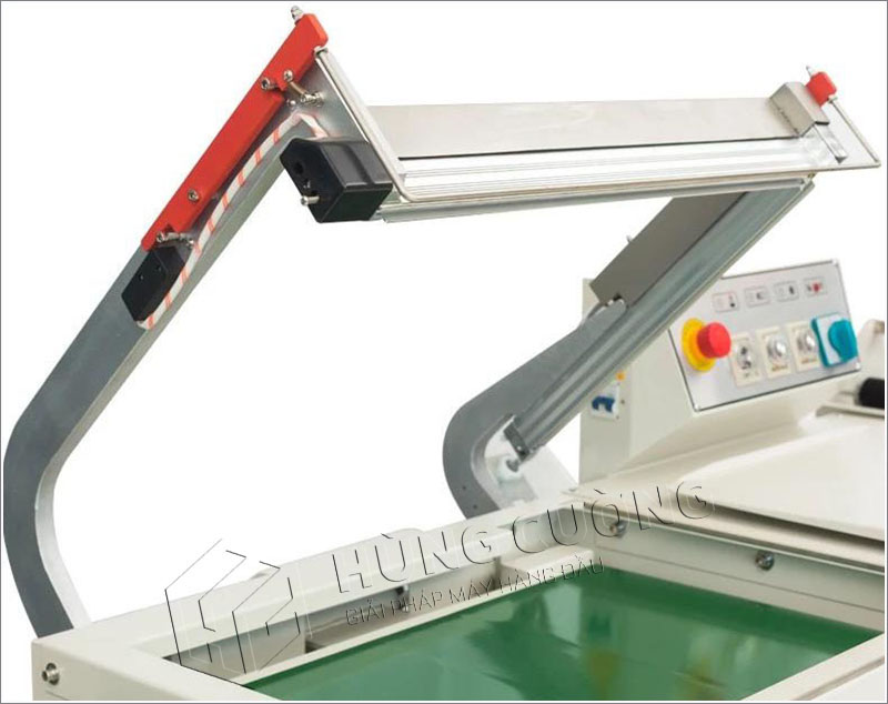 May-cat-han-kin-mang-co-hinh-chu-l-chan-cao-dfqc-450 (1)