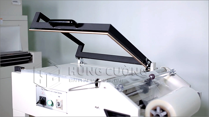 May-cat-han-kin-mang-co-hinh-chu-l-thu-cong-fql-450b (6)