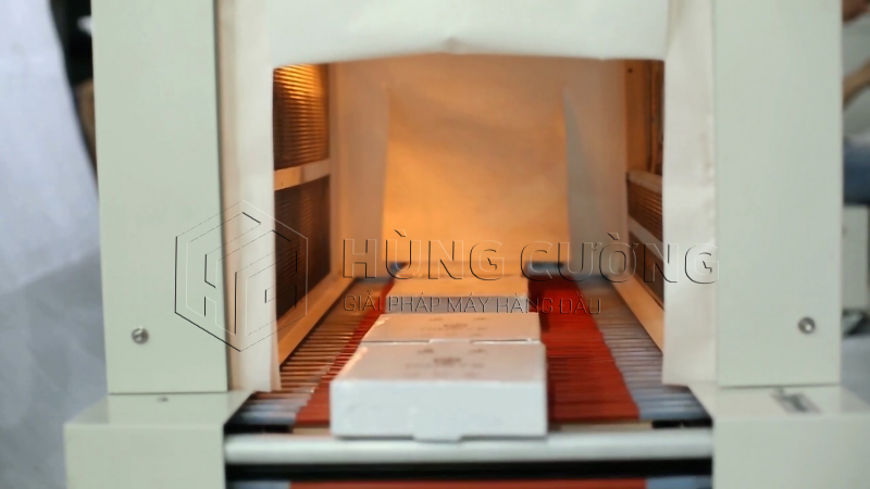 May-co-mang-nhiet-chan-thap-dsa-4035 (13)