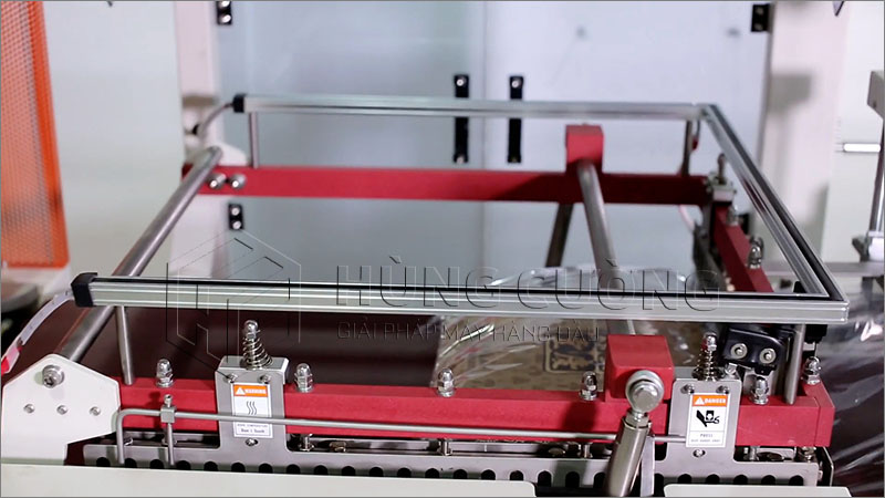 Day-chuyen-dong-goi-mang-co-lien-tuc-dql-4518-bse-4520a  (5)