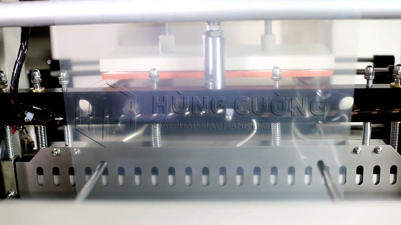 Day-chuyen-dong-goi-mang-co-loc-ban-tud-ng-bzj-5038b-bse-5040