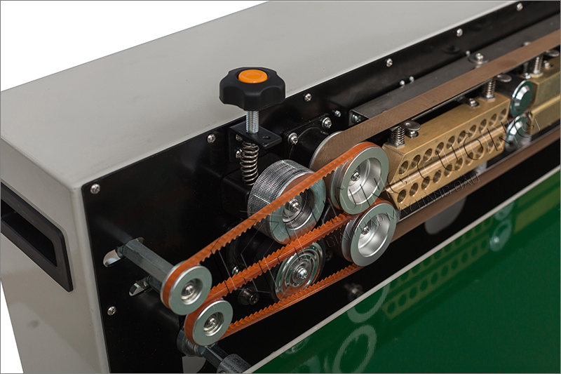 May-han-mieng-bao-bi-PE-lien-tuc-FR-1100C-phun-son (11)