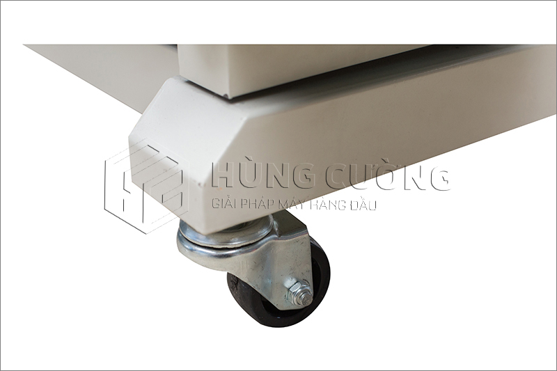 May-han-mieng-bao-bi-PE-lien-tuc-FRD-1200V-phun-son-co-in-date-dang-dung (5)