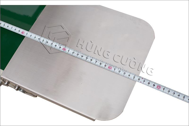 May-han-mieng-bao-bi-PE-lien-tuc-FRD-1200V-phun-son-co-in-date-dang-dung (9)