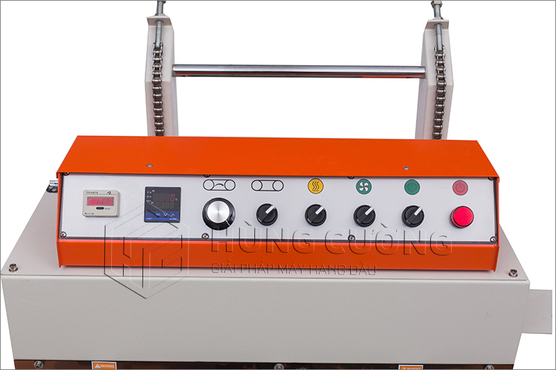 May-han-mieng-bao-bi-PE-lien-tuc-QLF-1680-phun-son-tai-trong-25kg (18)