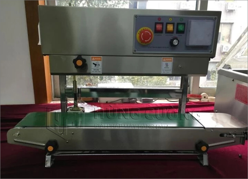 May-han-mieng-tui-lien-tuc-fr-900v-inox-dang-dung (13)