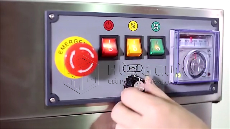 May-han-mieng-tui-lien-tuc-fr-900v-inox-dang-dung (19)