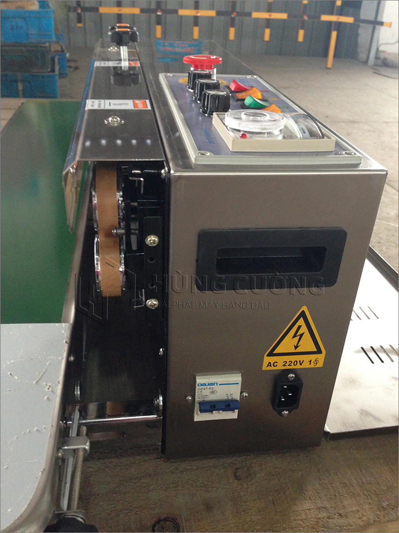 2. May-han-mieng-tui-lien-tuc-frd-1000C-Inox (11)