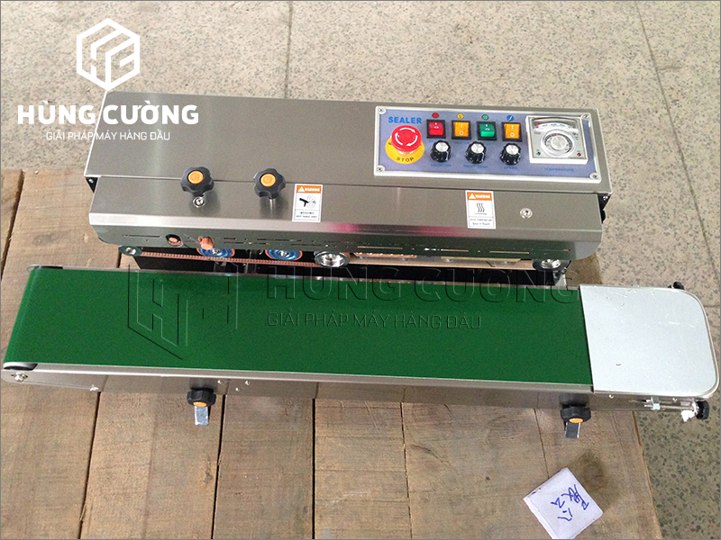 2. May-han-mieng-tui-lien-tuc-frd-1000C-Inox (16)