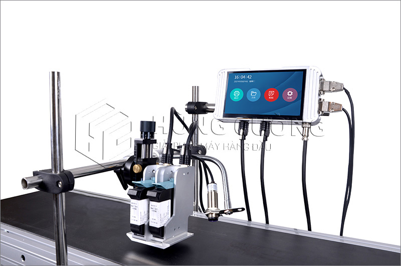 1.1 May-n-phun-nhiet-tu-dong-hc127-2l