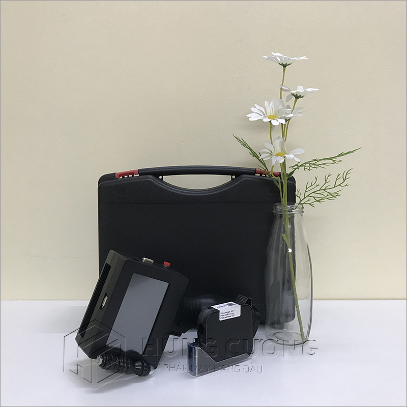 2. May-in-phun-ky-tu-size-lon-cam-tay-t3