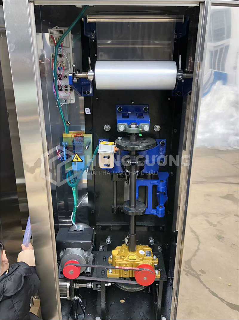 11. May-dong-goi-dang-long-sua-dong-tui-sj-1000-2000 