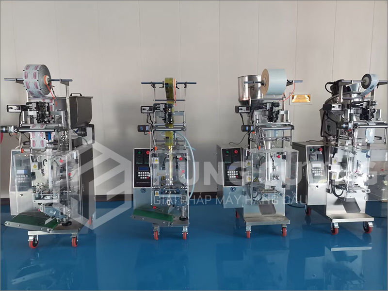 13. May-dong-goi-bot-trcu-vit-chat-luong-cao-plc 