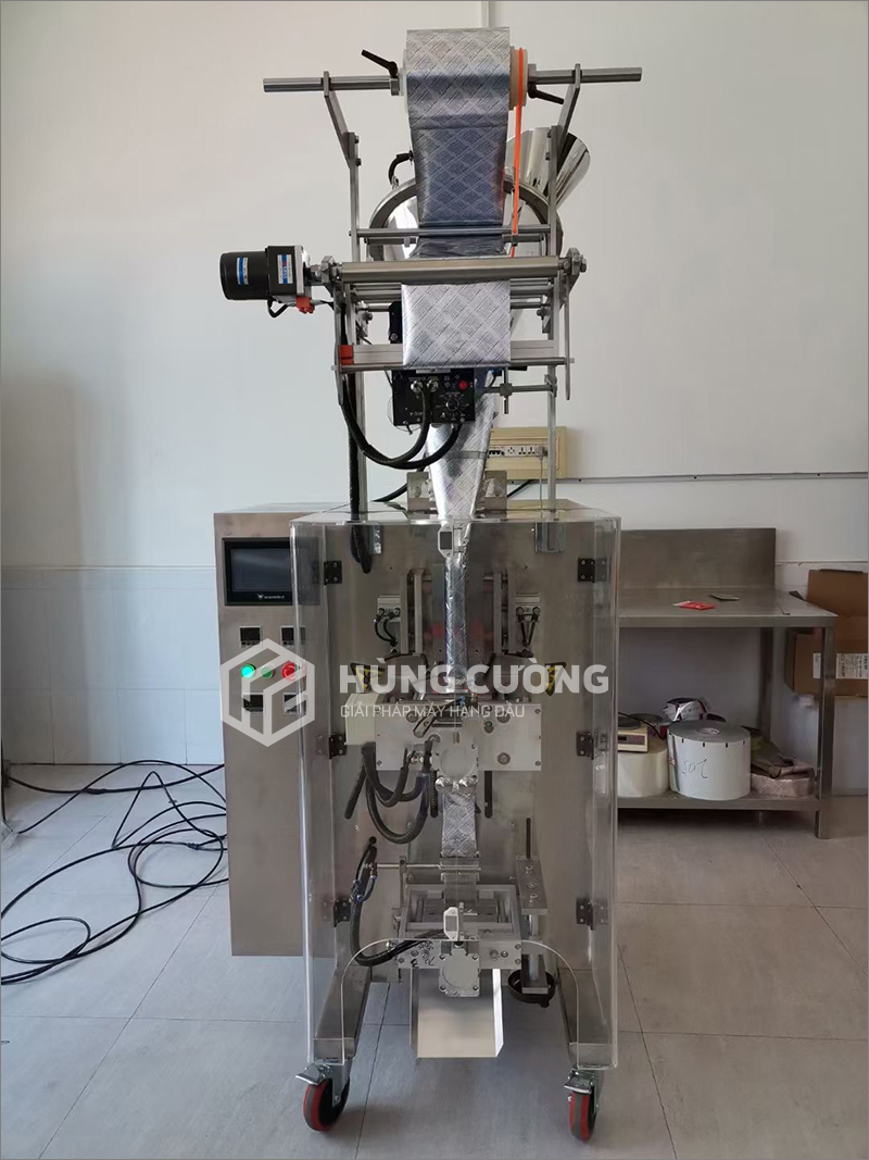 2. May-dong-goi-bot-dung-truc-vit-chat-luong-cao-tui-bo-tron-goc 