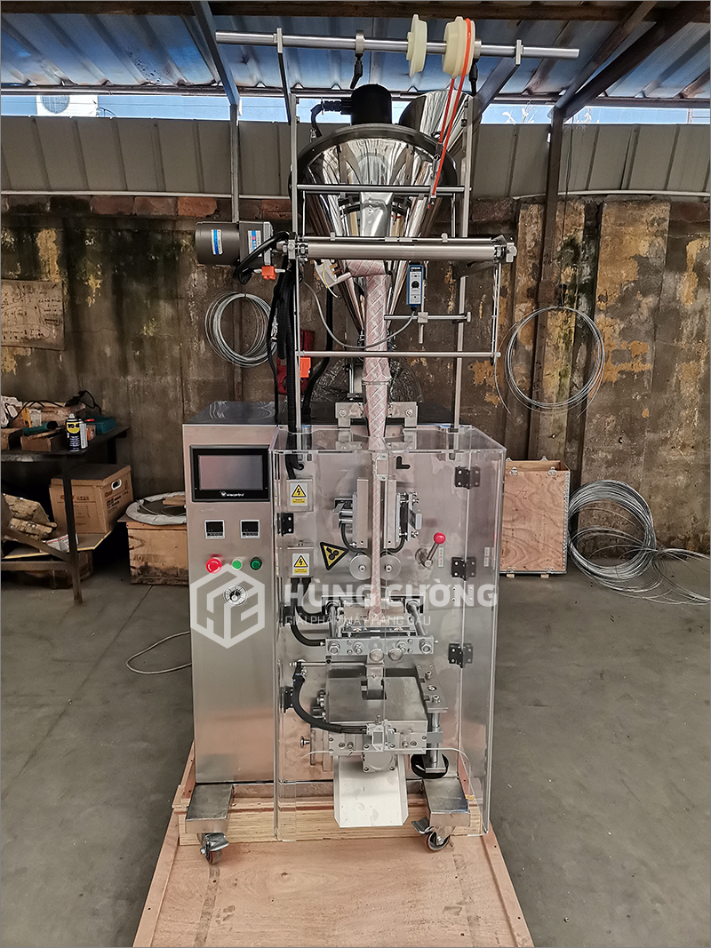 3. May-dong-goi-bot-dung-truc-vit-chat-luong-cao-tui-bo-tron-goc 