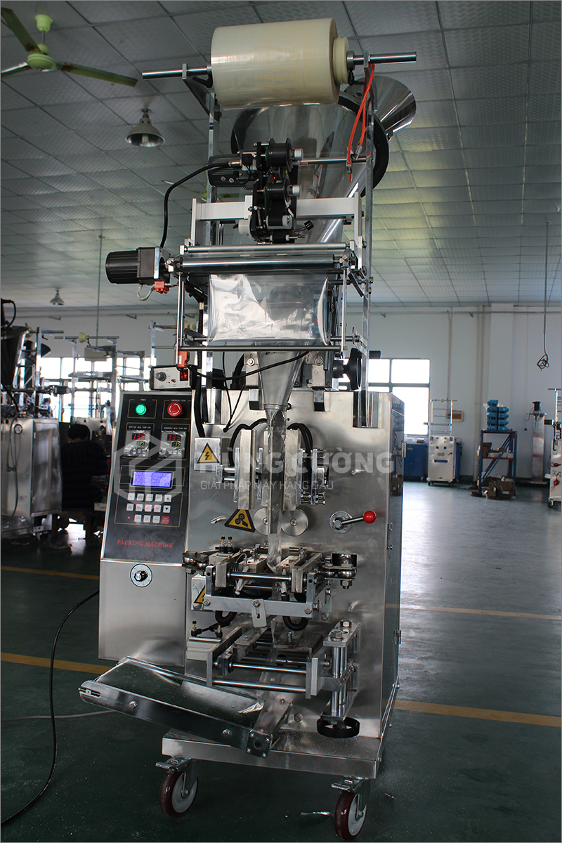 10. May-dong-goi-bot-dung-truc-vit-chat-luong-cao 