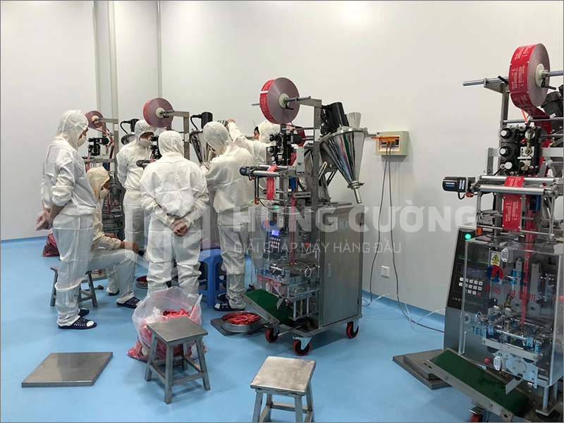 17. May-dong-goi-bot-dung-truc-vit-chat-luong-cao 