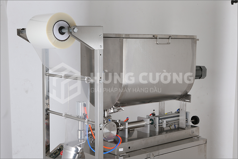 5. May-dong-goi-dang-set-sot-gia-vi-gs-20-bon-chu-u