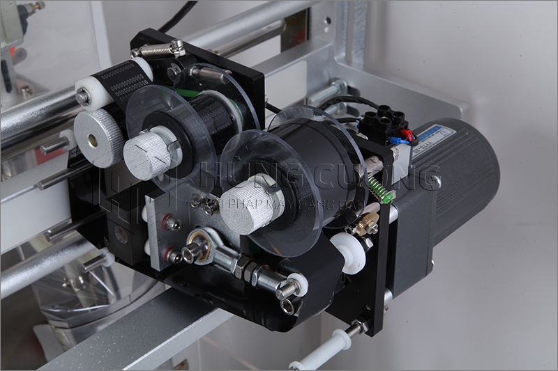 May-dong-goi-dang-set-sot-gia-vi-qgs-20-bong-dung (17)