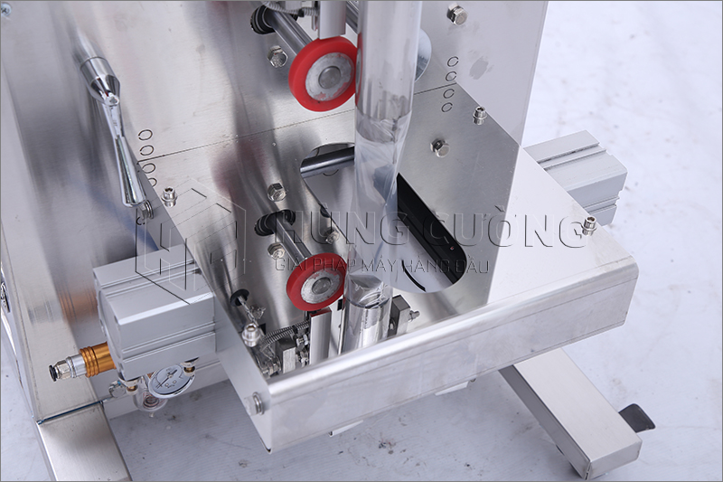 May-dong-goi-dang-set-sot-gia-vi-lj1 (10)