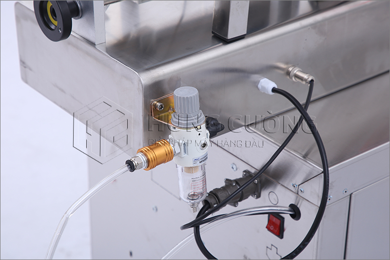 May-dong-goi-dang-set-sot-gia-vi-lj1 (4)