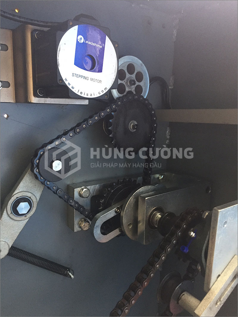 9. May-dong-goi-tra-tui-loc-co-tem-chi-ys-11 