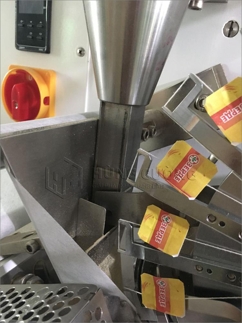 4. May-dong-goi-tra-tui-loc-toc-do-cao-dxdc8iv