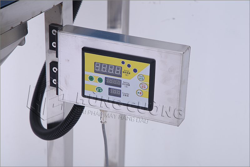 9. May-can-dinh-luong-hcu1055